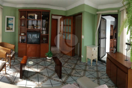 Cobertura Duplex com 156m2 no Ipiranga com 3 dormitórios sendo 1 suíte, espaço gourmet, 3 vagas