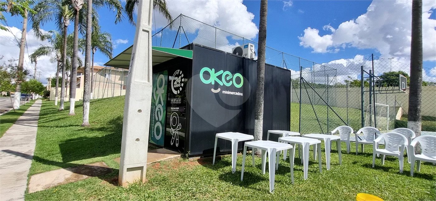 Lindo sobrado com 4 suites e piscina à venda, 365m², por R$ 2.450.000,00 no condomínio Villa Suiça, em Indaiatuba/SP.