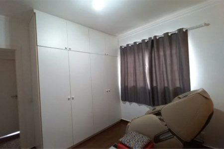 Sobrado à venda com 3 quartos, sendo 1 suíte, em Vila Gomes, São Paulo, SP