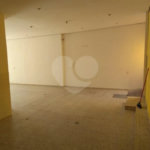 Imóvel Comercial para Venda ou Locação em ótima localização na Rua Palacete das Águias, 300.