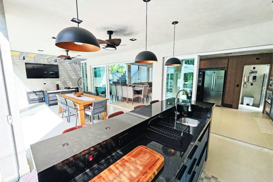 Casa à venda com 5 suítes em Riviera de São Lourenço, Bertioga, SP