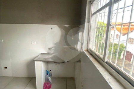 Oportunidade Única para Renda: 5 Casas em 328 m² no Bairro Saúde!