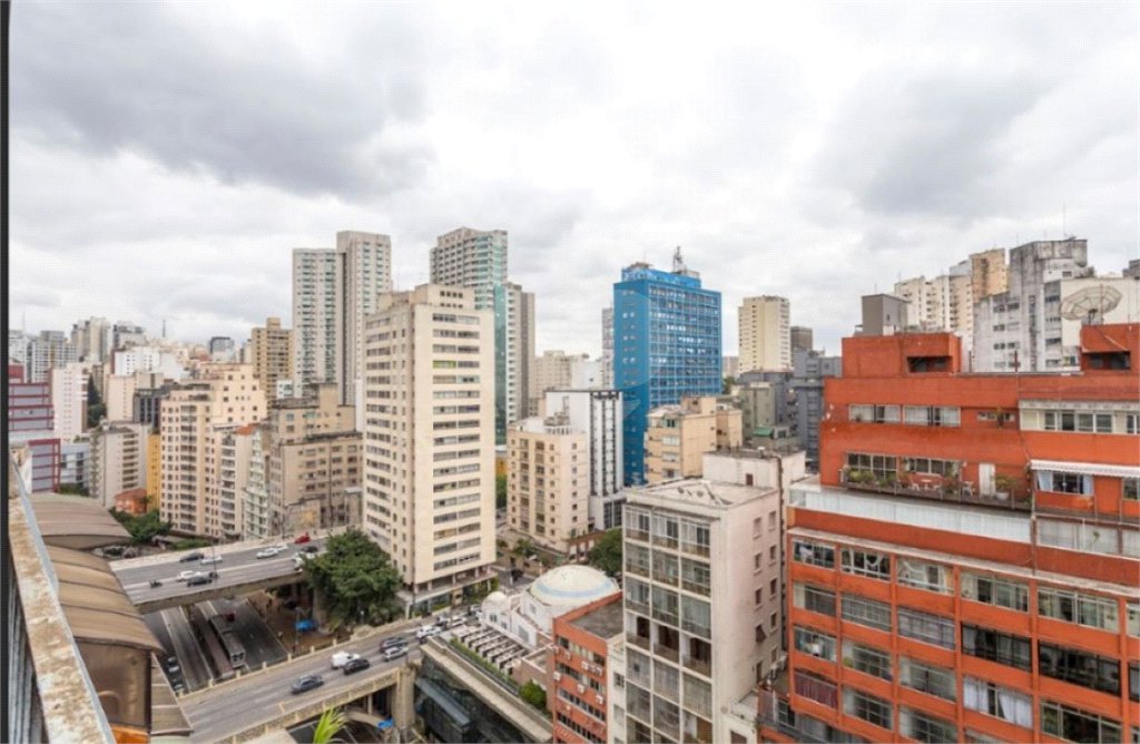 Cobertura para Locação e Venda com 330m² - Bela Vista