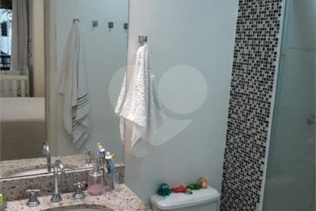 Apartamento à Venda na Bela Vista com 40 m2 de 1 Suíte em Andar Alto