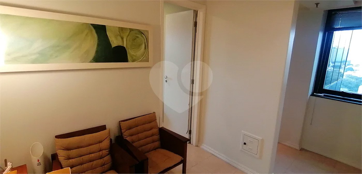 CONJUNTO COMERCIAL COM 45m2 PARA VENDA OU LOCAÇÃO NA VILA CLEMENTINO