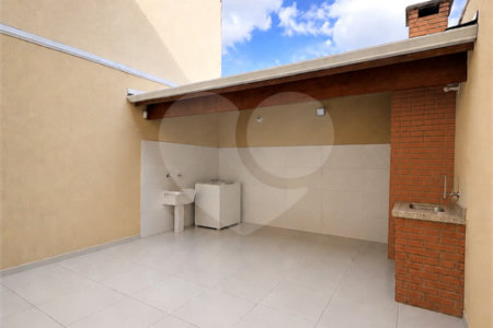 Sobrado a venda Ipiranga/SP 180m² com 3 Quartos suítes 5 banheiros 4 vagas área de serviços e Churrasqueira.