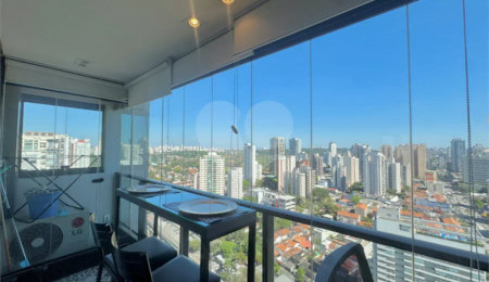 Último Andar | Estação Gabriele | 38 m² | Mobiliado | Campo Belo