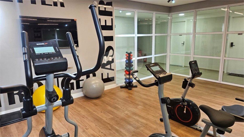 Apartamento Mobiliado a Venda no Campo Belo