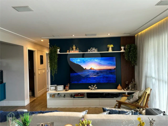 Apartamento à venda com 4 quartos, sendo 3 suítes,  em Jardim Marajoara, São Paulo, SP