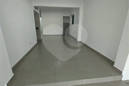 SALÃO COMERCIAL DE 100M² - RECEM REFORMADO