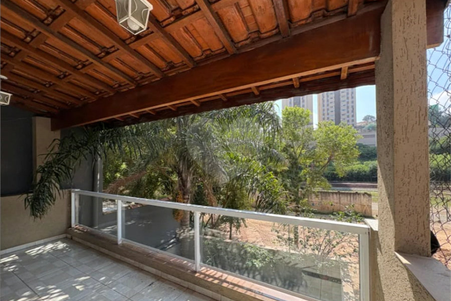 Casa com 2 Moradias Próxima à Estação Pirituba e Comércio Local