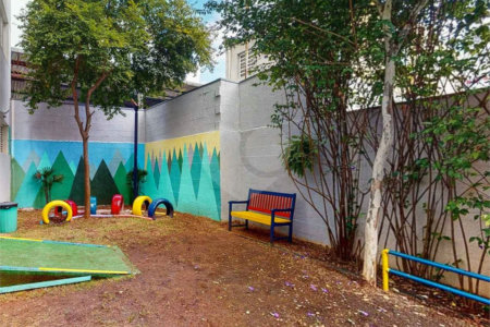 Apartamento Duplex com 1 Quarto e 2 Banheiros á Venda 60m² em Bela Vista - SP.