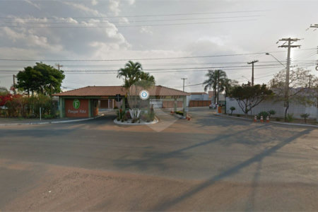 Casa a venda no Parque Fehr.