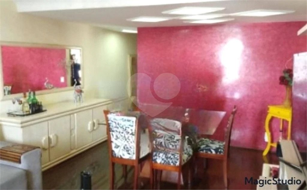 Apartamento com 100m² , 3 dormitórios , sendo 1 suíte , 2 vagas , à venda no centro de Santo André.
