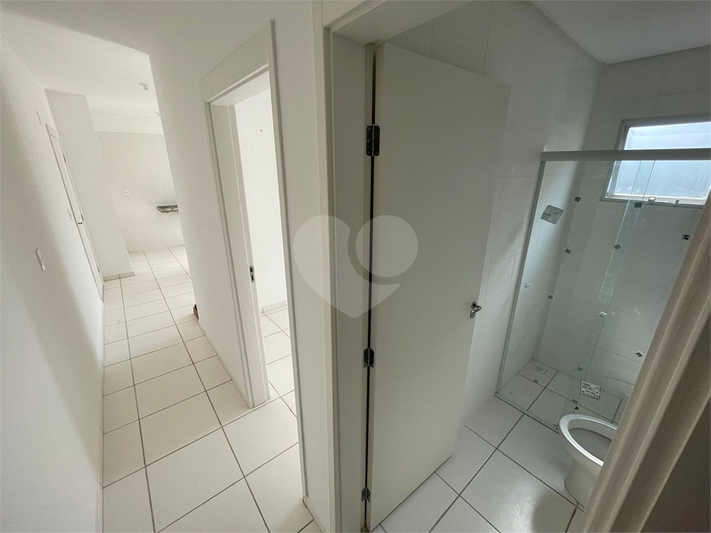 Apartamento para venda ou locação no Condomínio Residencial Vila das Flores
