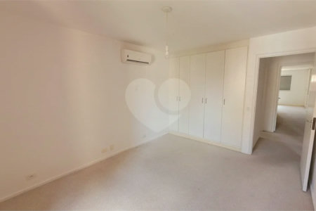 Apartamento sofisticado em localização privilegiada no Itaim Bibi – próximo ao Parque do Povo e Shopping JK Iguiatemi