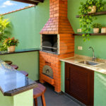 Casa à venda com 3 suítes em Indaiá, Caraguatatuba, SP