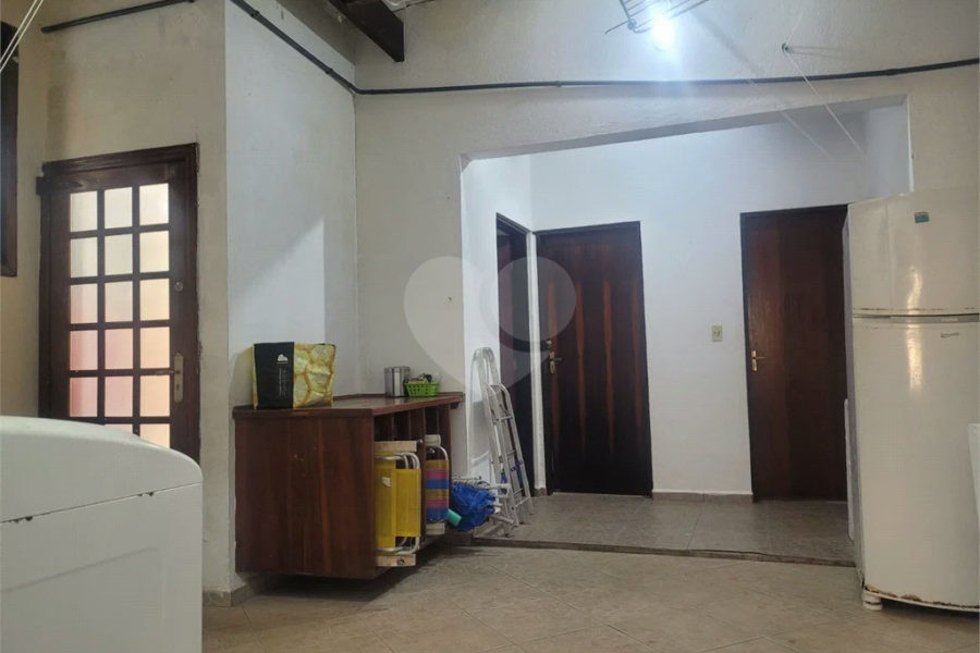 Casa à venda com 7 quartos, sendo 5 suítes, em Guaratuba, Bertioga, SP
