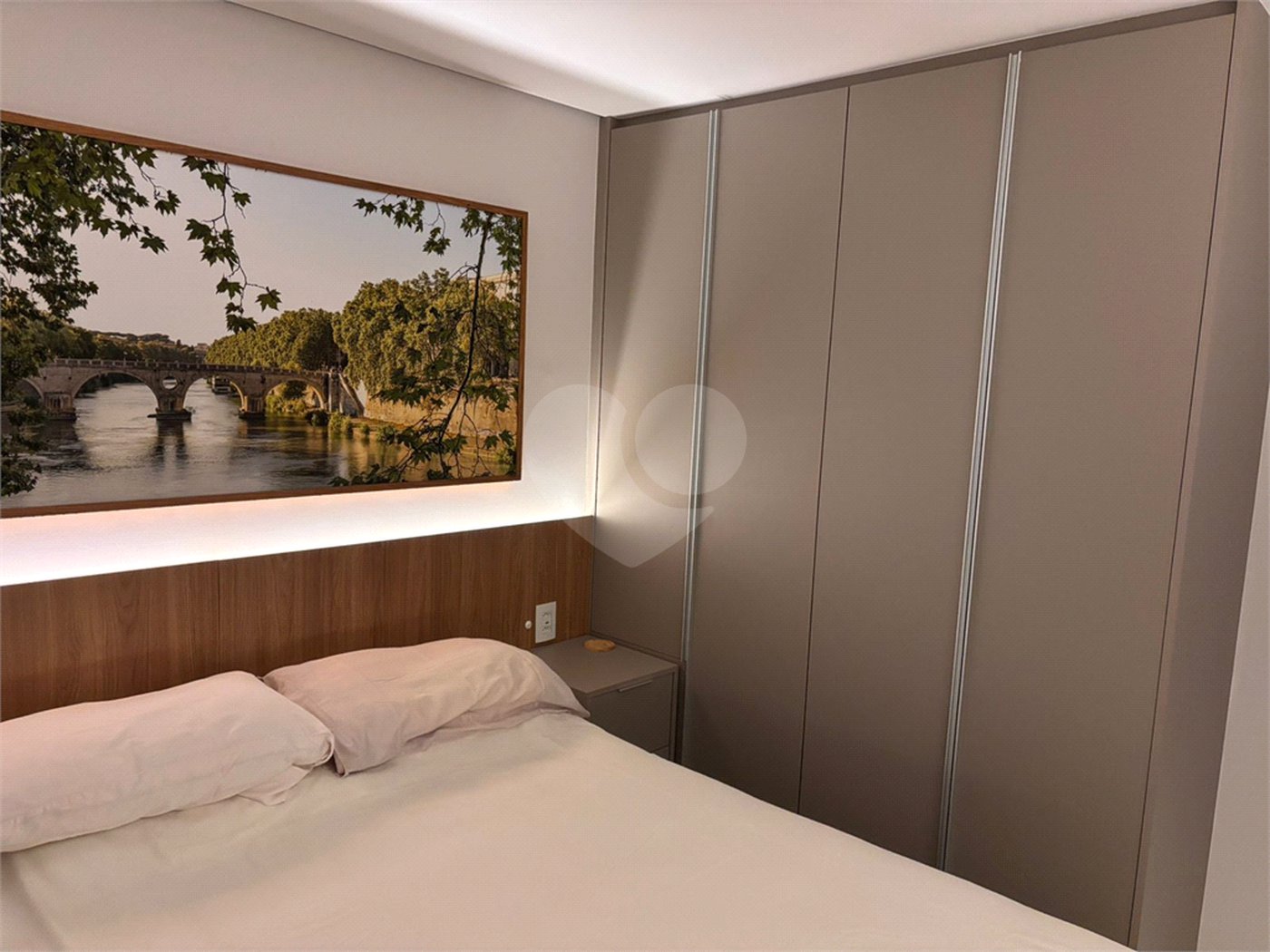 Apartamento com 73m², 2 dormitórios, 2 suítes e 1 vaga próximo ao Parque Ibirapuera em São Paulo - SP.