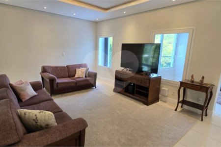 Casa à venda com 7 quartos, sendo 5 suítes, em Residencial Jardim Primavera, Louveira, SP