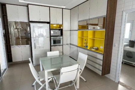 CASA A VENDA, CONDOMINIO FECHADO JARDIM DO GOLDE 3, 4 SUÍTES E 3 VAGAS DE GARAGEM, SJC/SP