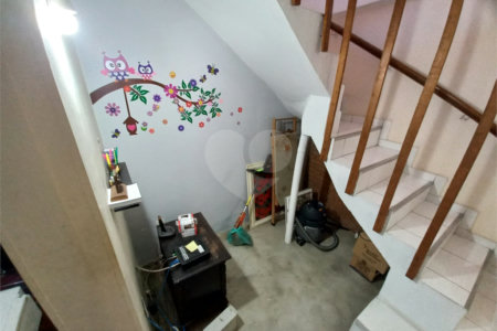 Casa com 182 m² com 3 Dorm na Vila Brasilio Machado.