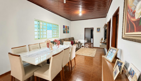 Casa à venda com 4 quartos em Vila Nova, Três Lagoas, MS