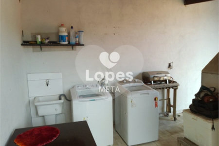 CASA A VENDA, BAIRRO JARDIM DAS CEREJEIRAS, 3 DORMITORIOS, 2 VAGAS DE GARAGEM, SJC/SP