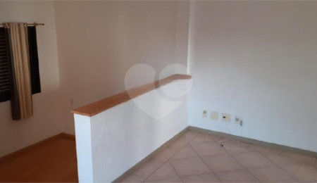 Apartamento à venda com 1 quarto em Jardim Santa Paula, São Carlos, SP