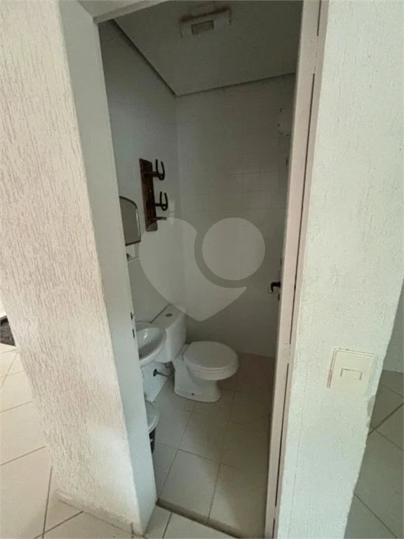Sobrado à venda com 3 quartos, sendo 1 suíte,  em Horto, São Paulo, SP