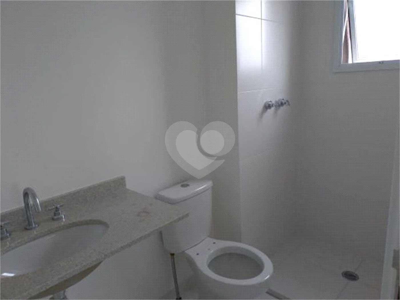 Apartamento na Mooca com 91m² , 650 metros da estação Belém,3 dormitórios,1 suíte,1 Vaga.