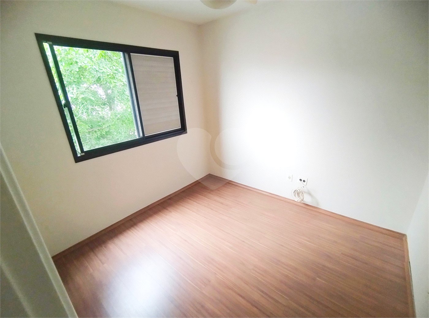 Apartamento - Próximo do metro Saúde - 2 quartos - 1 suíte - varanda - 2 vagas