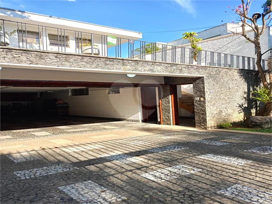 Casa de Alto Padrão à Venda – Campo Belo | São Paulo/SP