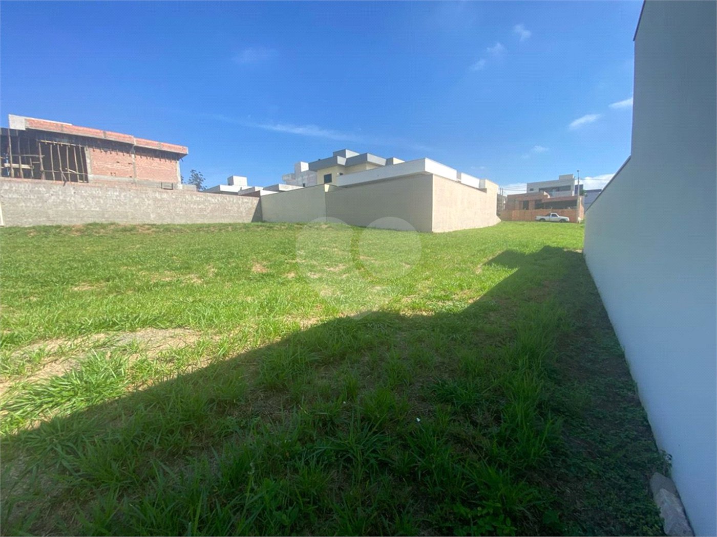 Lote no Condomínio Village Damha IV