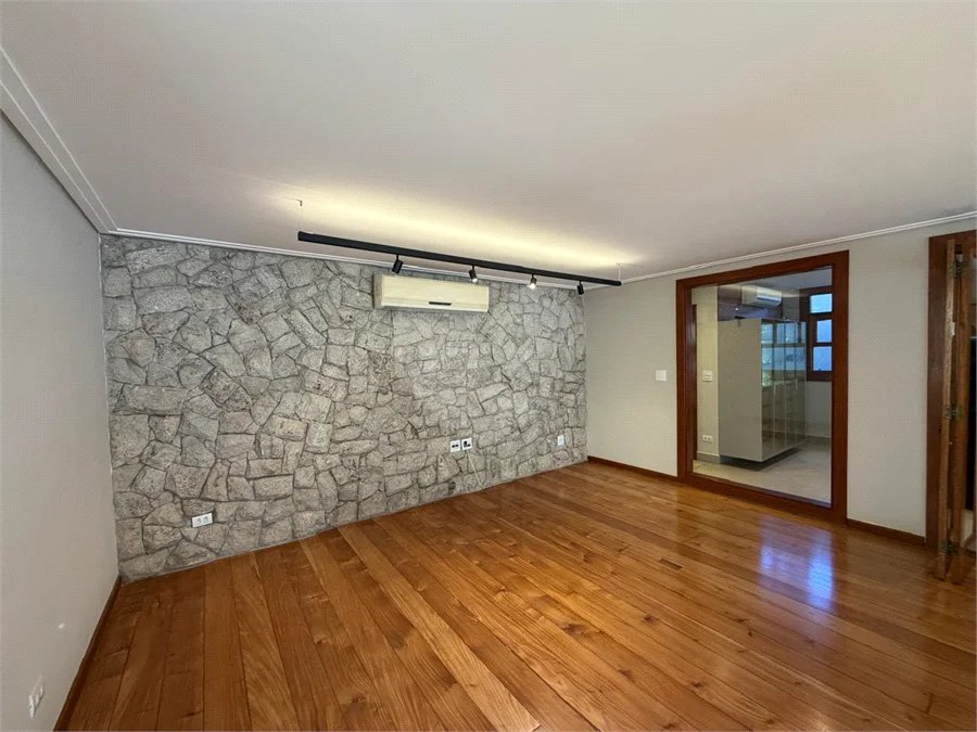 Casa com 4 quartos com sofisticação, conforto e exclusividade no Jardim Europa