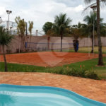 Chácara à venda. Ampla área de lazer. Aceita permuta com apartamento na praia