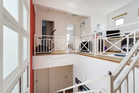 Casa à venda com 4 quartos, sendo 2 suítes, no condomínio Villa Franz Schubert, São Paulo - SP