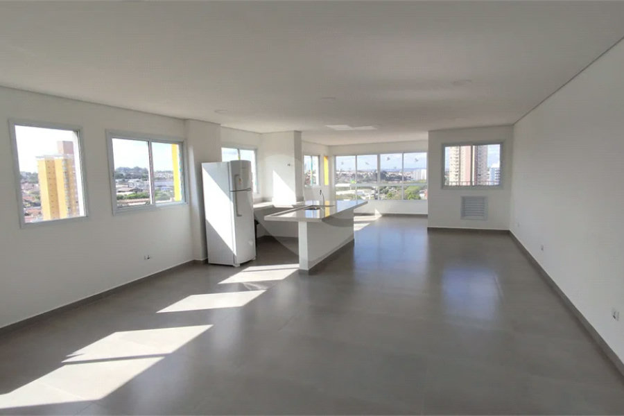 Vende-se apartamento no Edifício Residencial Flor do Ipê