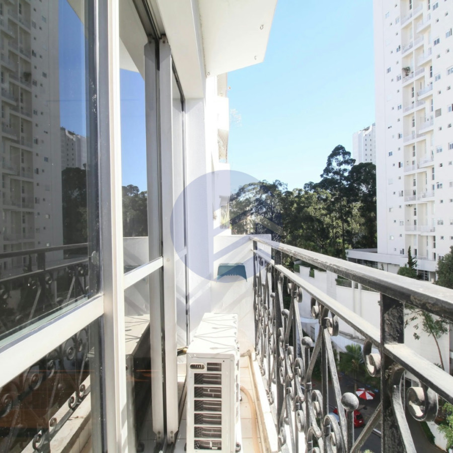 Apartamento à venda 107m² com 3 quartos, sendo 1 suíte com 2 vagas no melhor da Vila Andrade