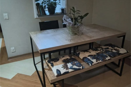 Oportunidade Imperdível: Conforto e Vista Privilegiada! ?Localizado estrategicamente em frente ao Tietê Plaza Shopping, este apartamento é o equilíbrio perfeito entre sofisticação e praticidade. 75m2 Área Útil com 3 Dorms , sendo 1 suite , com VAGA LIVRE DEMARCADA .