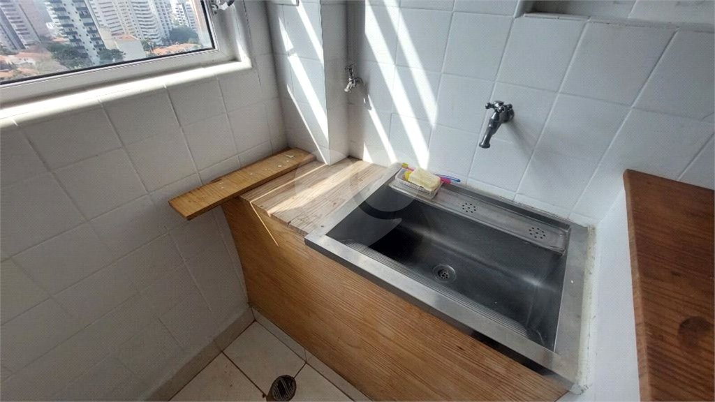 Apartamento a venda Paraíso 1 dormitório 1 banheiro 40 metros quadrados