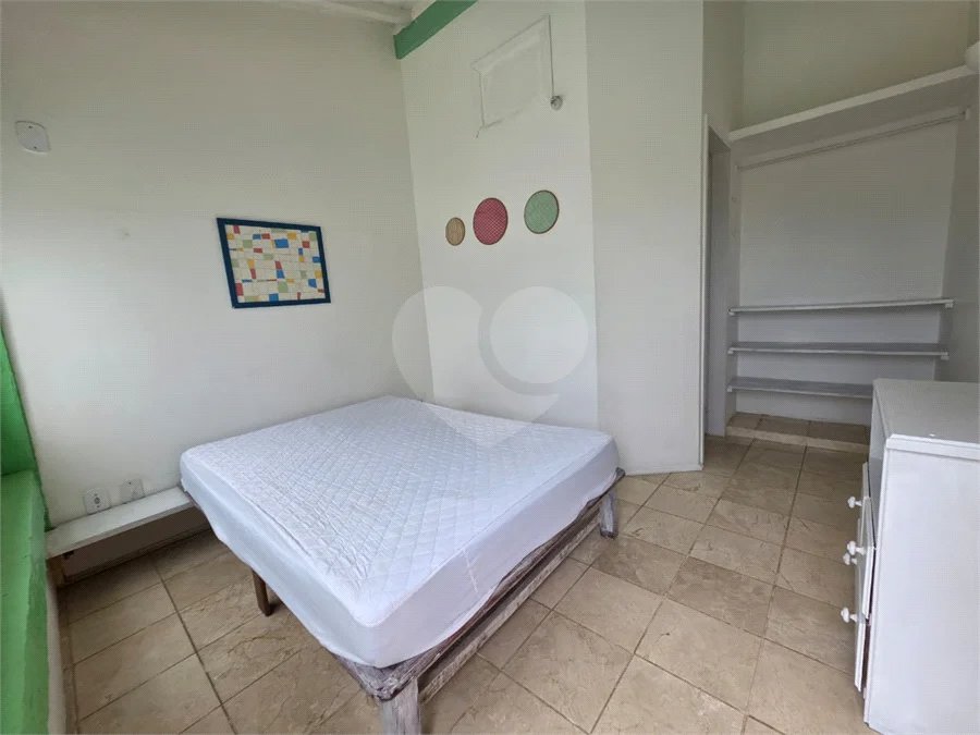 Pousada à Venda na Marina, Búzios – 14 Suítes com Potencial de Ampliação