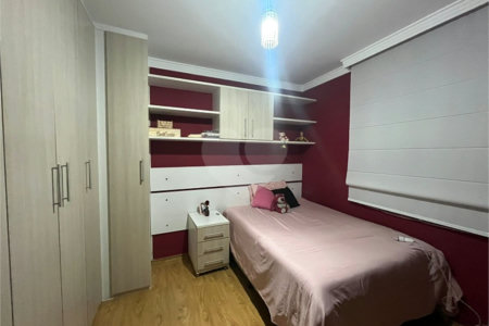 Casa com piscina disponivel para venda com 250m² - Jardim Paris / SP
