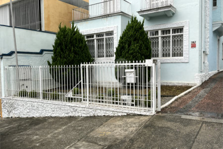 Sobrado à venda na Liberdade!