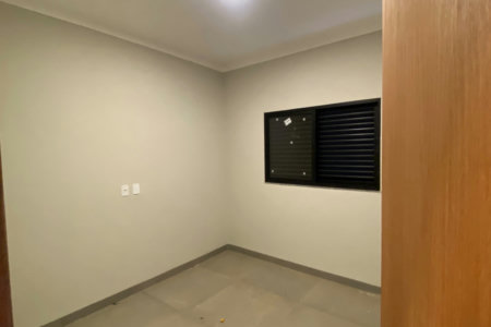 Casa à venda com 3 quartos, sendo 1 suíte,  em Bela Vista da Lagoa, Três Lagoas, MS