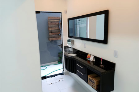 PONTO COMERCIAL A VENDA, 107M², COM 8 SALAS, BAIRRO JARDIM PAULISTA - SÃO JOSÉ DOS CAMPOS/SP.