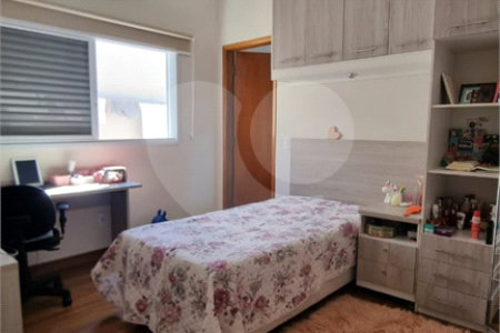 Casa 3 Suítes Residencial Quebec