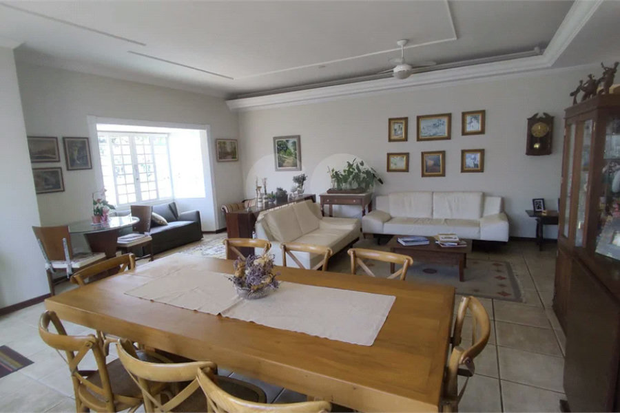 Vende-se Bela Casa no Bairro Santa Cecília - Piracicaba-SP