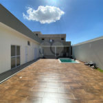 Casa térrea com piscina para venda no Residencial Arcoville
