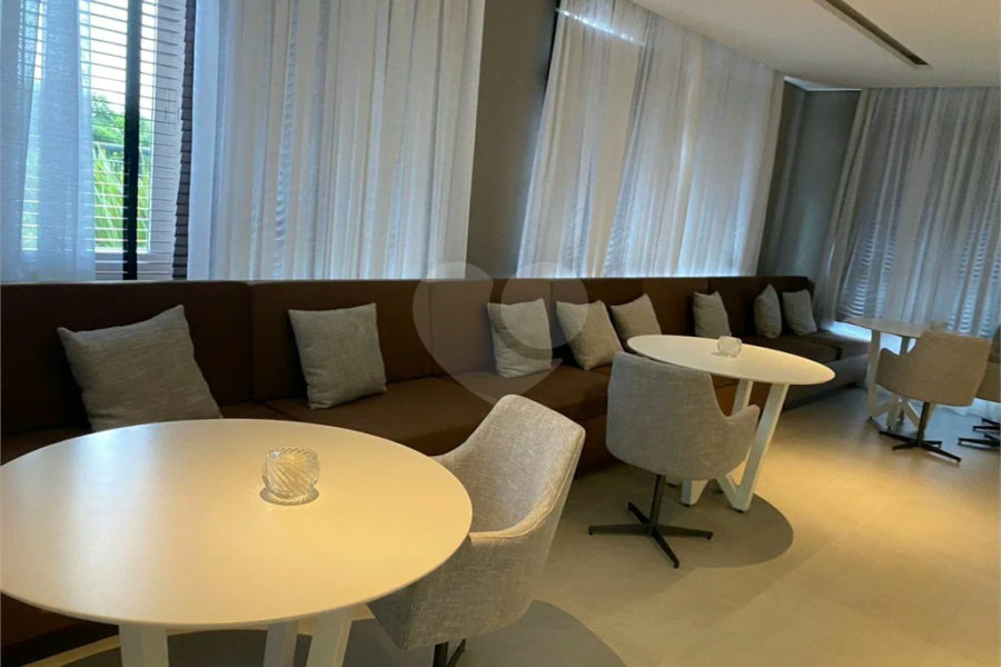 Apartamento à venda com 3 quartos, sendo 1 suíte, em Vila Santa Catarina, São Paulo, SP